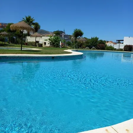 Amplio, Luminoso Y Moderno Con Amplia Terraza Y Hermosas Vistas En Exclusiva Urbanizacion アパート *